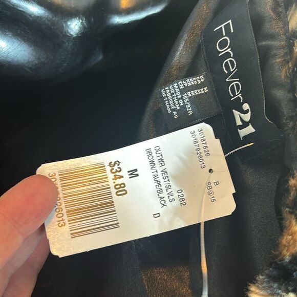 Forever 21 faux fur leopard long line sleeveless cardigan beltedmedium mob wife - Picture 6 of 6